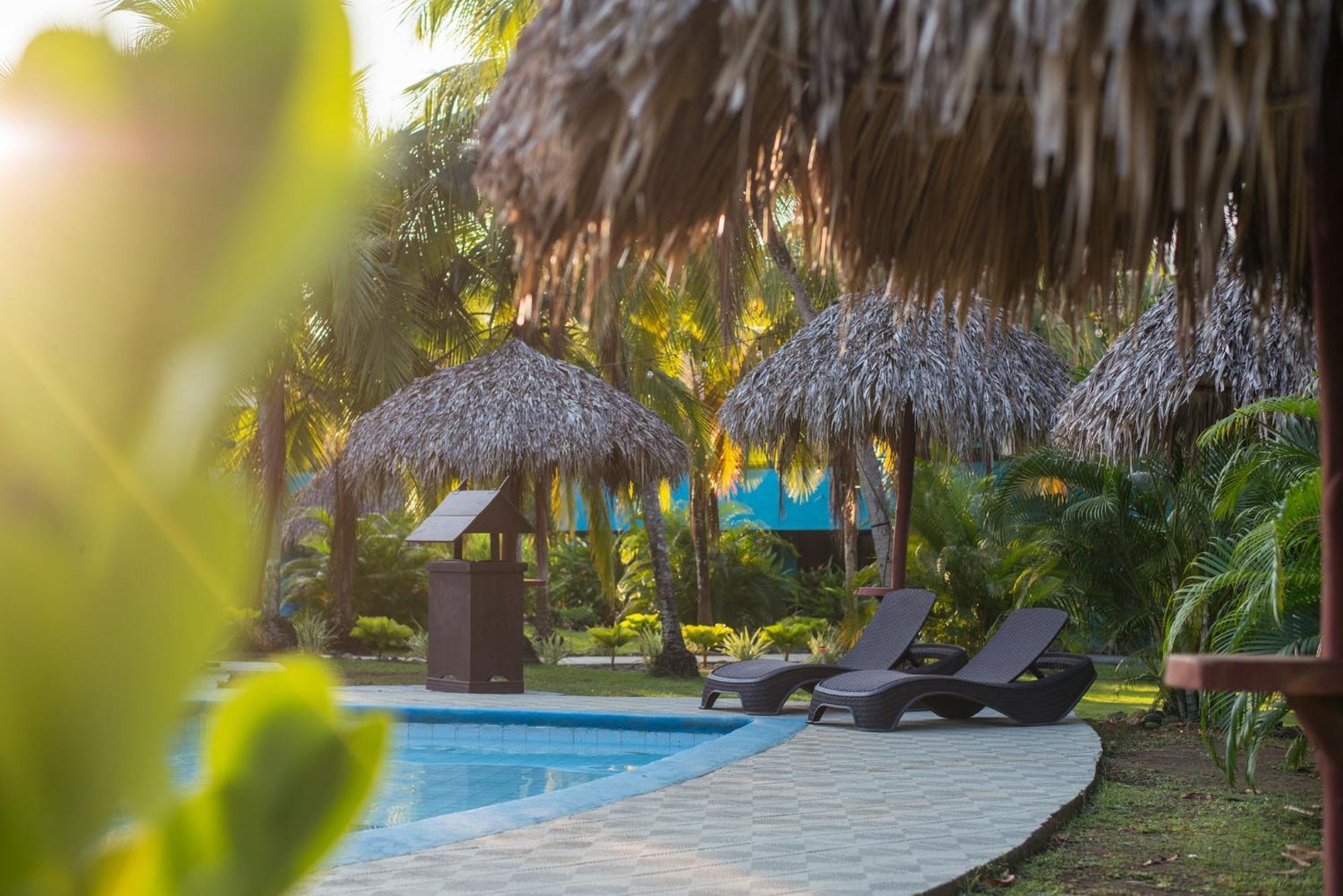 Beach Break Resort & Cr Surf Camp ハコ エクステリア 写真