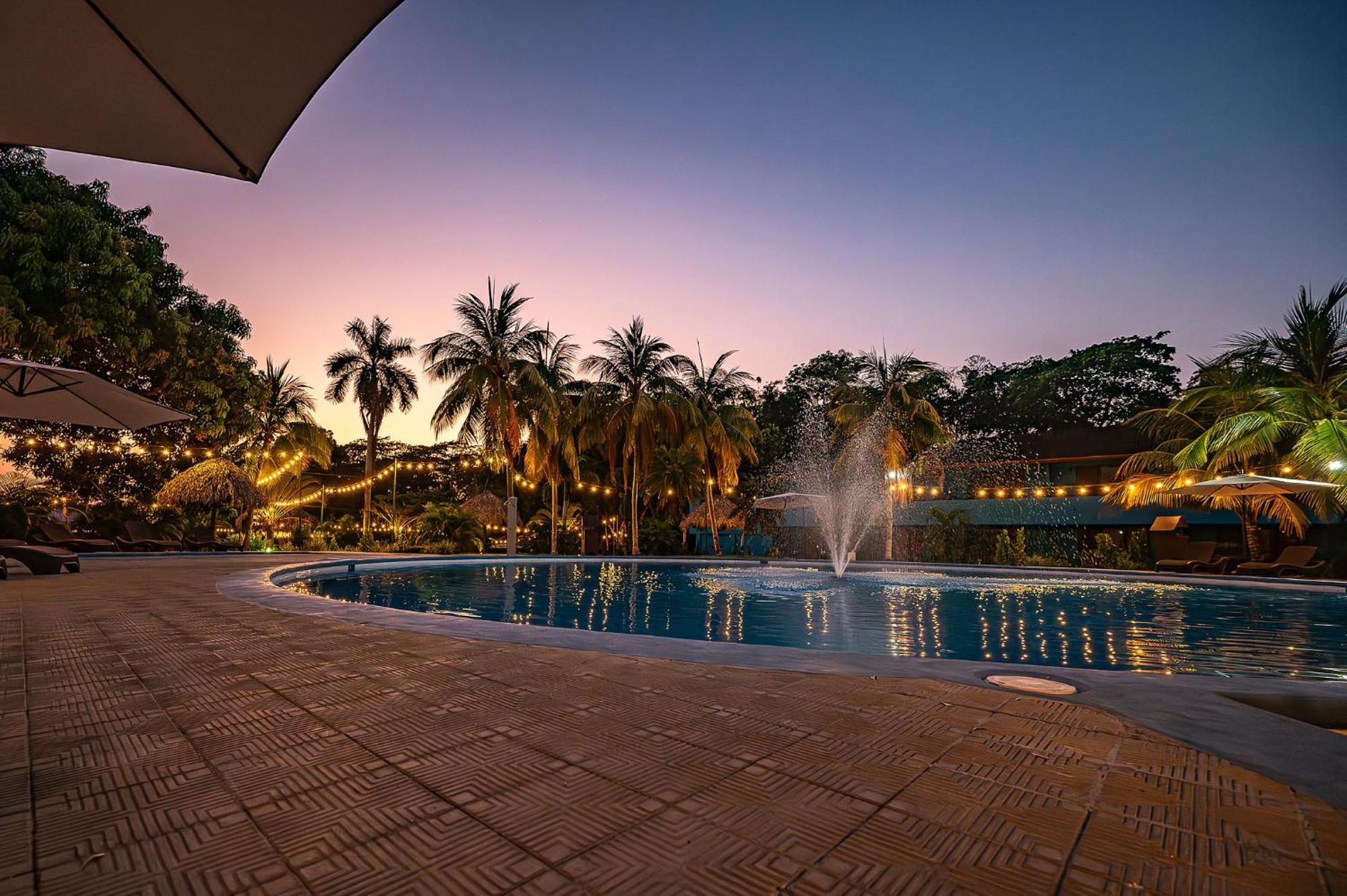Beach Break Resort & Cr Surf Camp ハコ エクステリア 写真