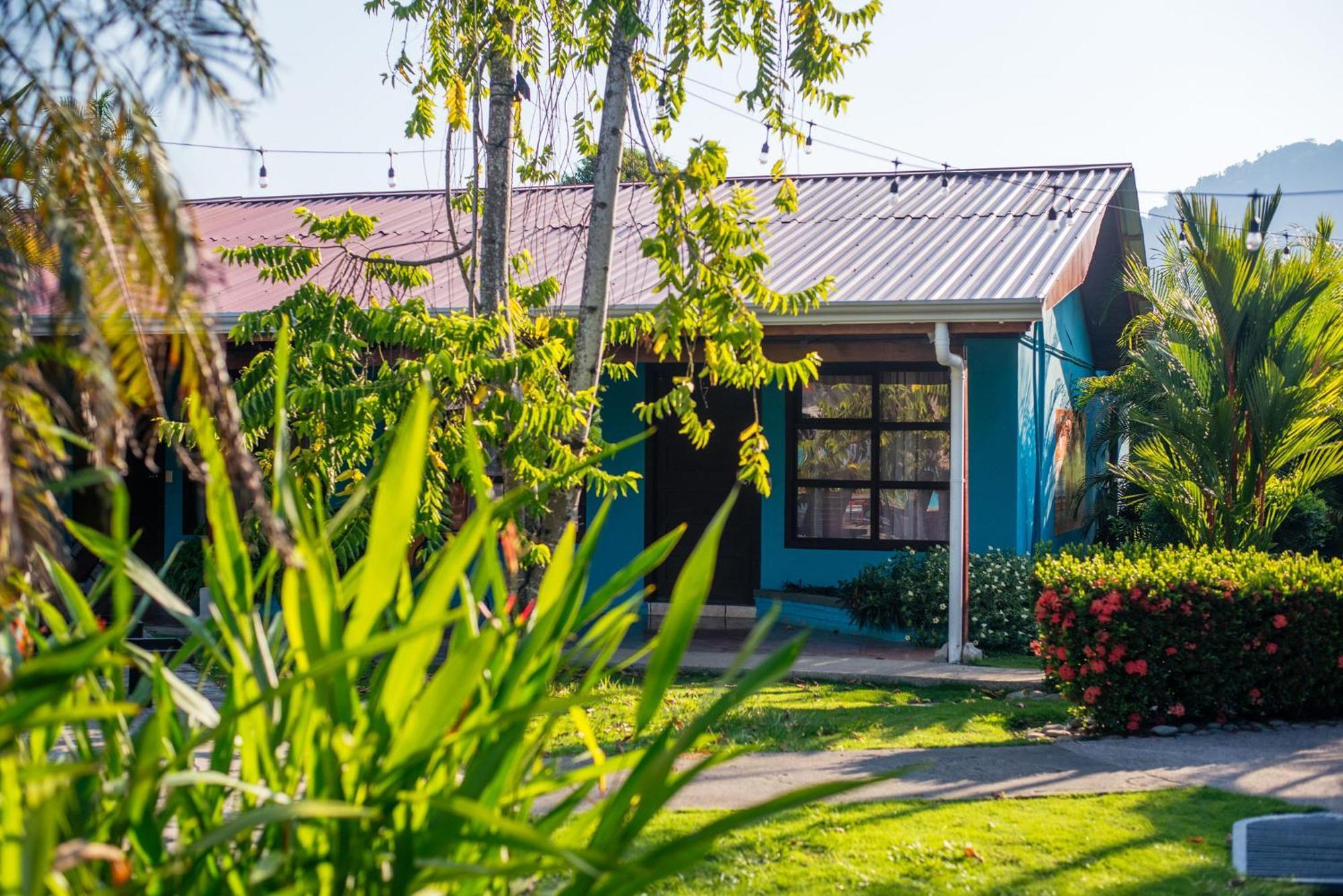 Beach Break Resort & Cr Surf Camp ハコ エクステリア 写真